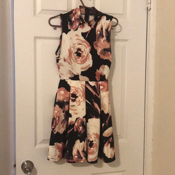 Forever 21 Dresses & Skirts - Forever 21 Black Cocktail Dress